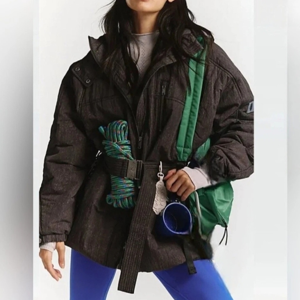Stylish Black Utility Jacket for Women
